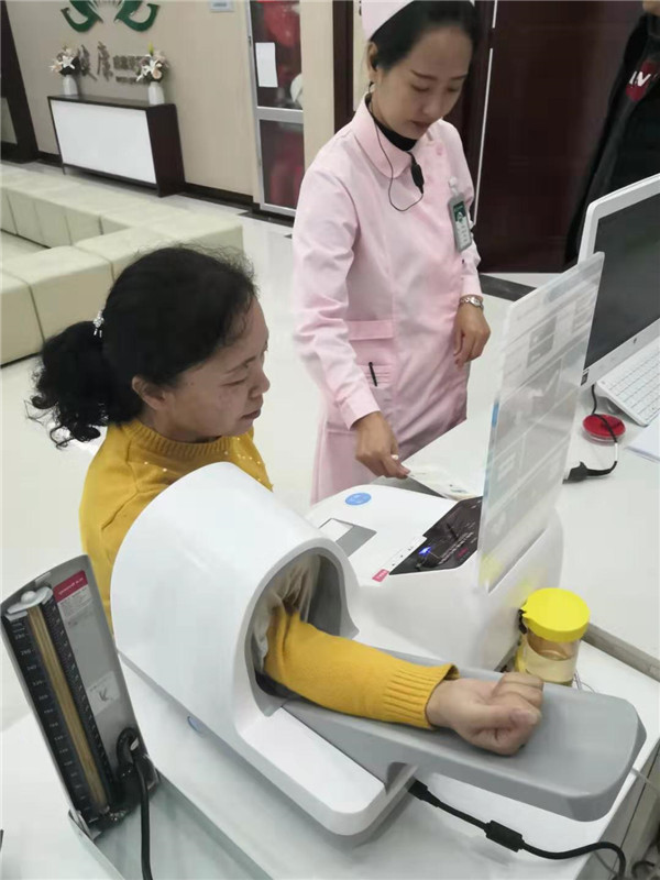 關(guān)愛員工健康?成就企業(yè)未來(lái) ——TST公司組織員工健康體檢